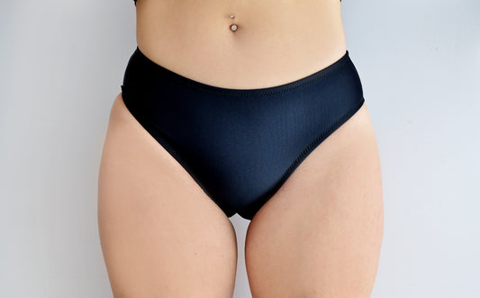 Swimwear Bottom Medium Side (4021)